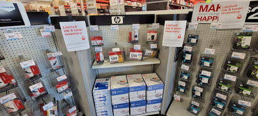 Office Supply Store «Staples», reviews and photos, 1781 U.S. 287 Frontage Rd, Mansfield, TX 76063, USA