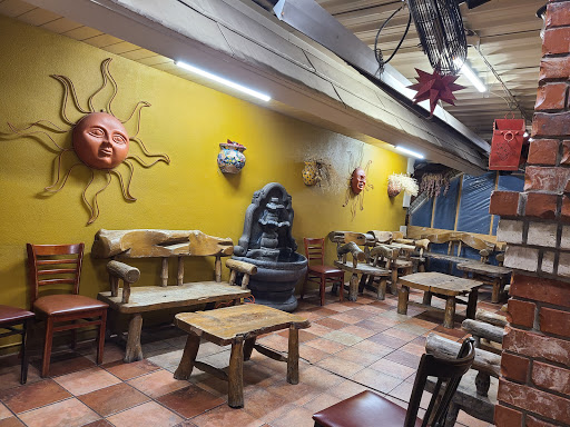 Tarahumara's Méxican Cafe & Cantina