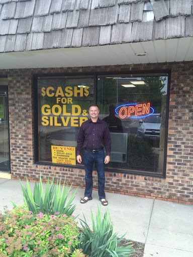 Pawn Shop «Sterling & Knight Jewelry & Pawn», reviews and photos, 295 S Schmidt Rd, Bolingbrook, IL 60440, USA