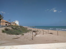 Foto di Spiaggia di El Perellonet con baia lunga