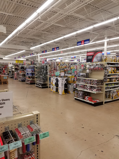 Hardware Store «Harbor Freight Tools», reviews and photos, 147 S Interstate Hwy 35, New Braunfels, TX 78130, USA