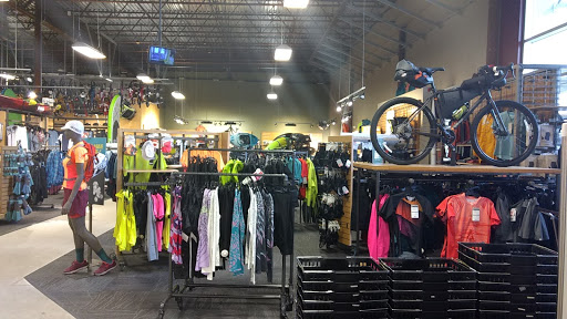 Camping Store «REI», reviews and photos, 63 W Aylesbury Rd, Timonium, MD 21093, USA