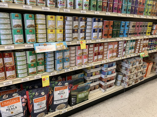Pet Supply Store «Concord Pet Foods & Supplies», reviews and photos, 318 Village Center Dr, Logan Township, NJ 08085, USA