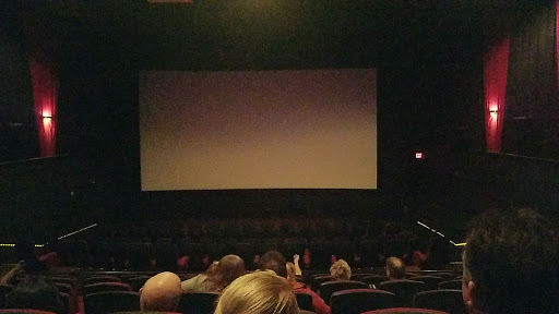 Movie Theater «AMC Showplace Machesney Park 14», reviews and photos, 1860 Anjali Way, Machesney Park, IL 61115, USA