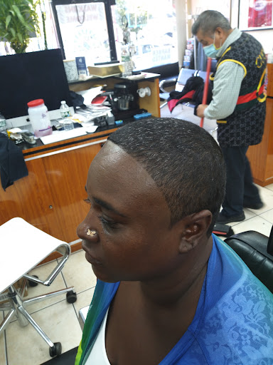 Barber Shop «CANEVARO BARBERSHOP», reviews and photos, 32 5th Ave, Bay Shore, NY 11706, USA