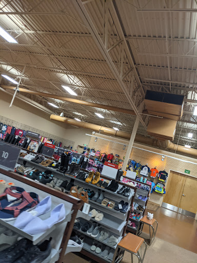 Outdoor Sports Store «Sierra Trading Post», reviews and photos, 6139 B S Virginia St, Reno, NV 89502, USA