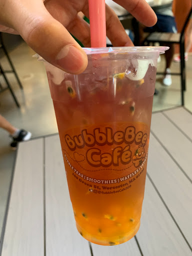 BubbleBee Cafe