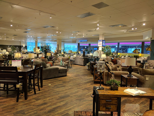 Furniture Store «Steinhafels Furniture», reviews and photos, 9191 South 13th Street, Oak Creek, WI 53154, USA