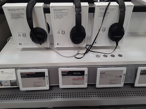 Electronics Store «Best Buy», reviews and photos, 655 W Herndon Ave, Clovis, CA 93612, USA