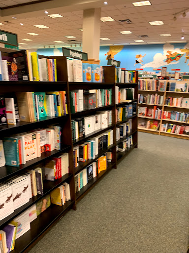 Book Store «Barnes & Noble», reviews and photos, 11500 Financial Centre Pkwy, Little Rock, AR 72211, USA