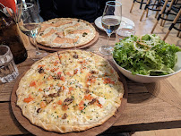 Tarte flambée du Restaurant de spécialités alsaciennes L'Alsacien Châtelet - Restaurant / Bar à Flammekueche à Paris - n°2