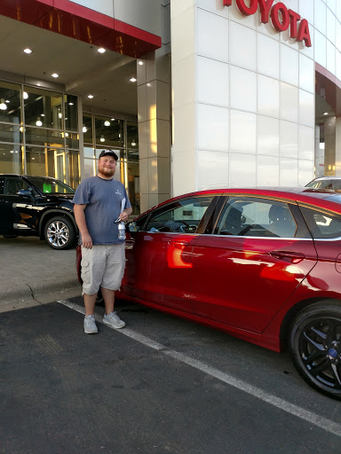 Toyota Dealer «Carlson Toyota», reviews and photos, 12880 Riverdale Dr NW, Coon Rapids, MN 55448, USA