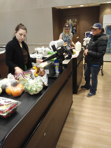 Supermarket «Market 32», reviews and photos, 990 Torringford St, Torrington, CT 06790, USA