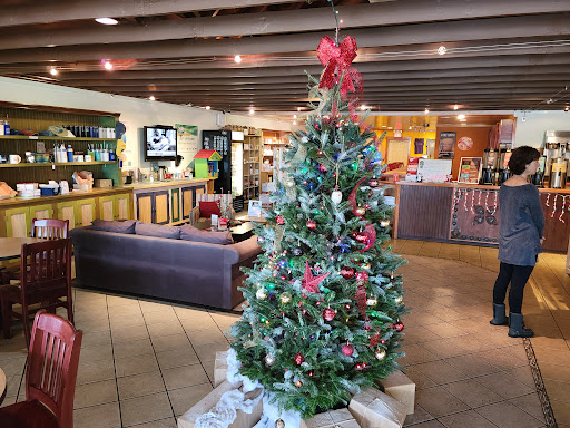 Coffee Shop «Front Porch Cafe», reviews and photos, 300 US-64, Manteo, NC 27954, USA