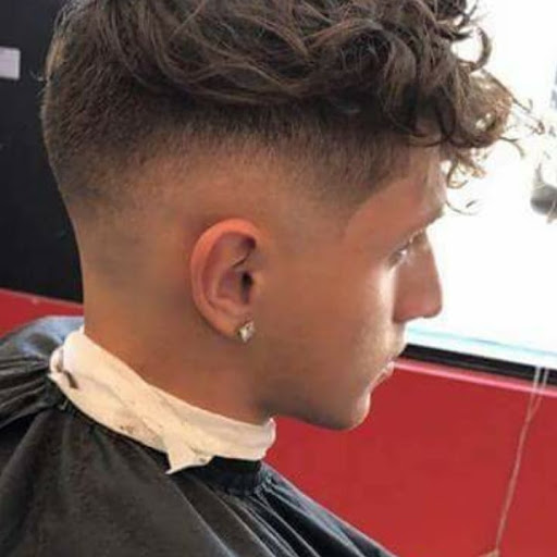 Barber Shop «Supreme Kutz Barber Shop», reviews and photos, 2902 S New Braunfels Ave, San Antonio, TX 78210, USA