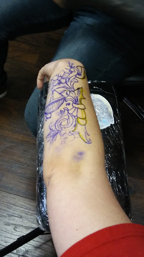 Tattoo Shop «Sink or Swim Tattoo», reviews and photos, 11100 Monroe Rd, Matthews, NC 28105, USA