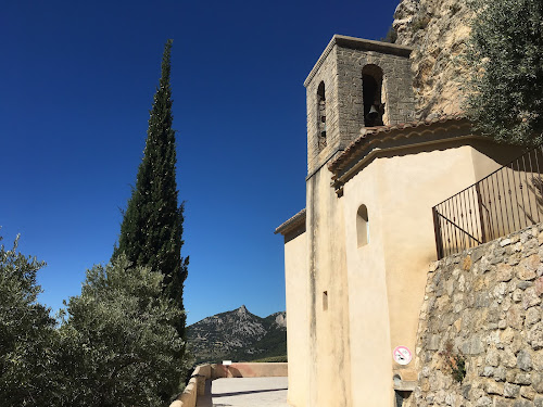 L'église paroissiale de La Roque-Alric à La Roque-Alric