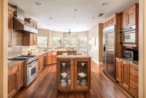 Nicole Spencer, Realtor image