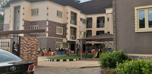 Fingerprints Hotels And Suits, Opposite 1st Gate Beside Holar Holar Petrol Station, Oba Ile Road, Akure, Nigeria, Pub, state Ondo