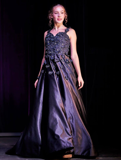 Bridal Shop «Alesia C. Studio | Wedding & Evening Couture Dresses | Alteration | Tuxedos Suits», reviews and photos, 80 W Dundee Rd, Buffalo Grove, IL 60089, USA