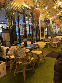 Atmosphère du Restaurant français XVIe Avenue à Paris - n°2