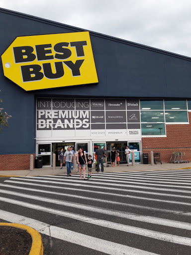 Electronics Store «Best Buy», reviews and photos, 1420 Nixon Dr, Mt Laurel, NJ 08054, USA
