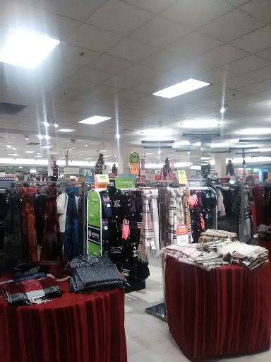 Department Store «Bon-Ton», reviews and photos, 270 Loudon Rd, Concord, NH 03301, USA