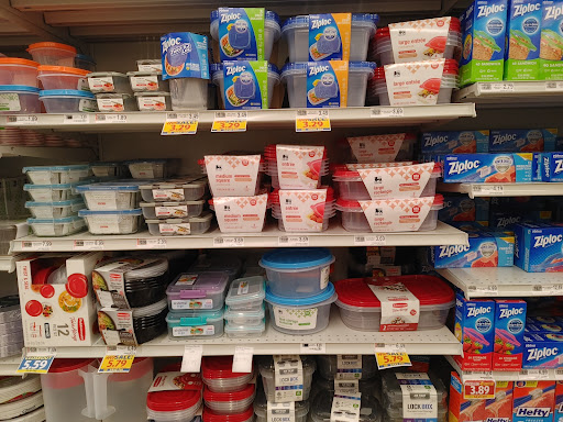 Grocery Store «Food Lion», reviews and photos, 424 N Main St, Kilmarnock, VA 22482, USA