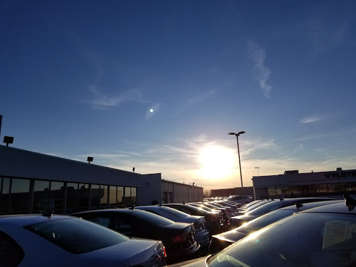 Car Dealer «Vyletel Volkswagen Buick GMC», reviews and photos, 40555 Van Dyke, Sterling Heights, MI 48313, USA