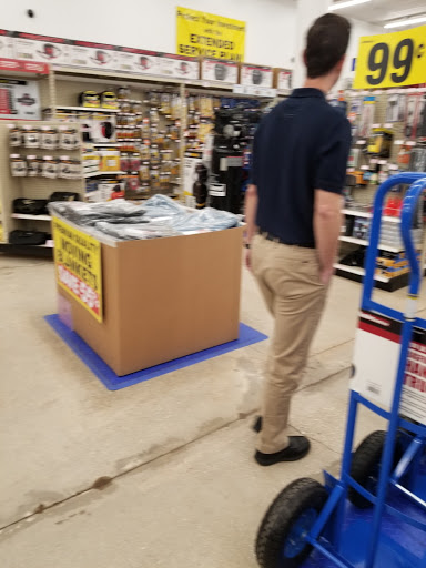 Hardware Store «Harbor Freight Tools», reviews and photos, 2 E 9 Mile Rd #6, Pensacola, FL 32534, USA