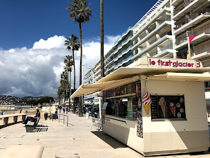 Photo n°6 de First glacier à Antibes ()