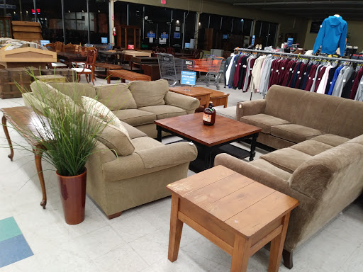 Thrift Store «TC Resale & Donation Thrift Store», reviews and photos, 5050 SE 82nd Ave, Portland, OR 97266, USA