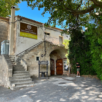 Moulin CORNILLE - Coopérative Oléicole de la Vallée des Baux à Maussane-les-Alpilles