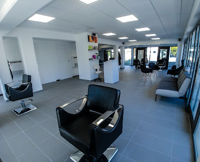 OPENLOOK COIFFURE à Mérignac