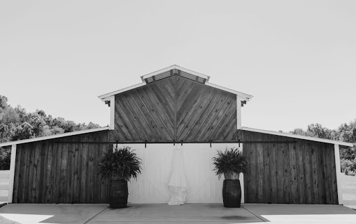 Wedding Venue «Whistle Hollow-Wedding & Event Venue», reviews and photos, 701 Lofton Hall Rd, Ardmore, TN 38449, USA
