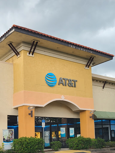 Cell Phone Store «AT&T», reviews and photos, 1500 Oakley Seaver Dr Suite 1, Clermont, FL 34711, USA
