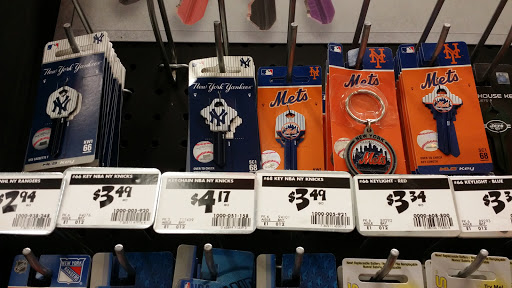 Home Improvement Store «The Home Depot», reviews and photos, 301 S Research Pl, Central Islip, NY 11722, USA