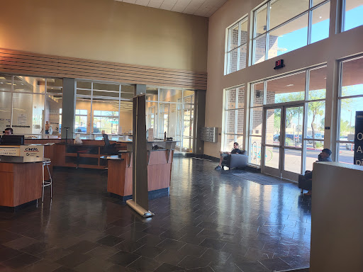 Gym «LA Fitness», reviews and photos, 710 W Camelback Rd, Phoenix, AZ 85015, USA