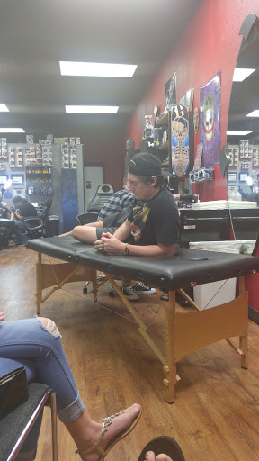 Tattoo Shop «Skinfinity», reviews and photos, 5664 Cypress Gardens Blvd, Winter Haven, FL 33884, USA