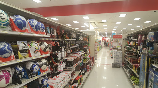 Department Store «Target», reviews and photos, 999 Corporate Dr, Westbury, NY 11590, USA