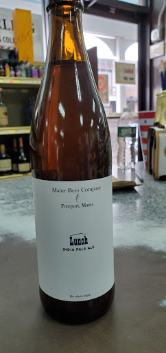 Liquor Store «Wine Vault», reviews and photos, 2 Fairbanks St, Framingham, MA 01701, USA