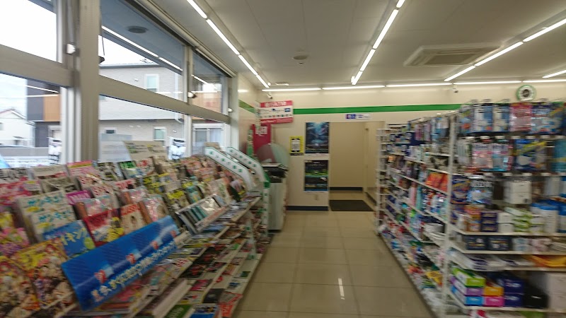 ファミリーマート 稲沢松下店