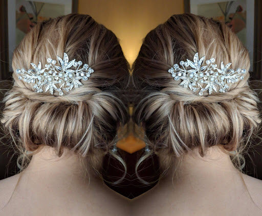 Hair Salon «Bella Bronze Hair Salon and Tanning Studio», reviews and photos, 1486 N Portage Path, Akron, OH 44313, USA