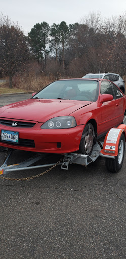 Auto Repair Shop «Victory Auto Service & Glass», reviews and photos, 64 Lake Dr E, Chanhassen, MN 55317, USA