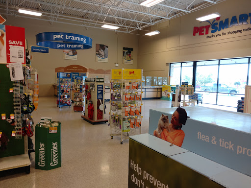 Pet Supply Store «PetSmart», reviews and photos, 2200 E Lohman Ave, Las Cruces, NM 88001, USA