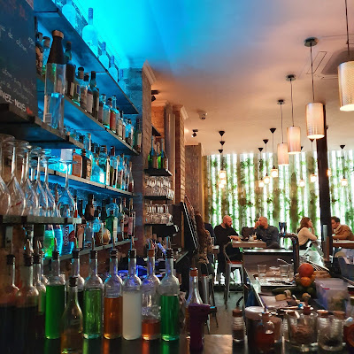 Earth'K Bar à tapas et cocktails à Paris