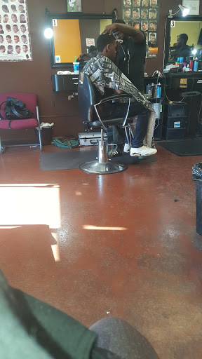Barber Shop «DW Barbershop», reviews and photos, 3996 San Pablo Ave, Emeryville, CA 94608, USA