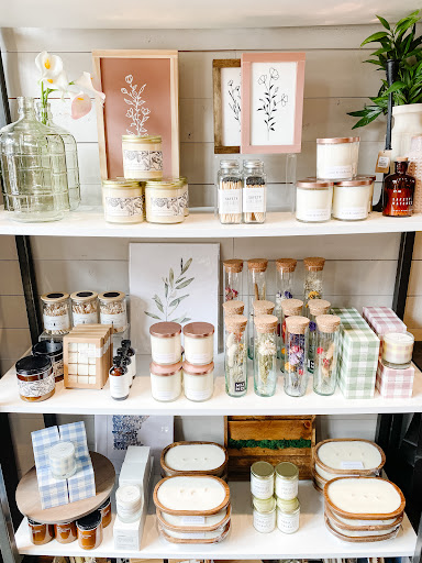 Furniture Store «Carver Junk Company», reviews and photos, 206 N Chestnut St, Chaska, MN 55318, USA