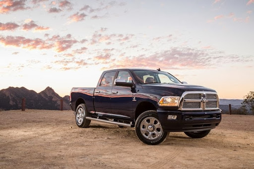 Chrysler Dealer «Herb Chambers Chrysler Dodge Jeep Ram of Millbury», reviews and photos, 2 Latti Farm Rd, Millbury, MA 01527, USA