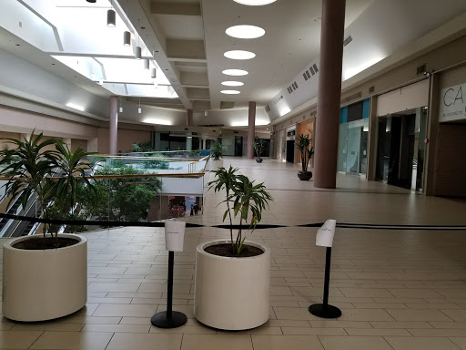Shopping Mall «Vallco Shopping Mall», reviews and photos, 10123 N Wolfe Rd, Cupertino, CA 95014, USA